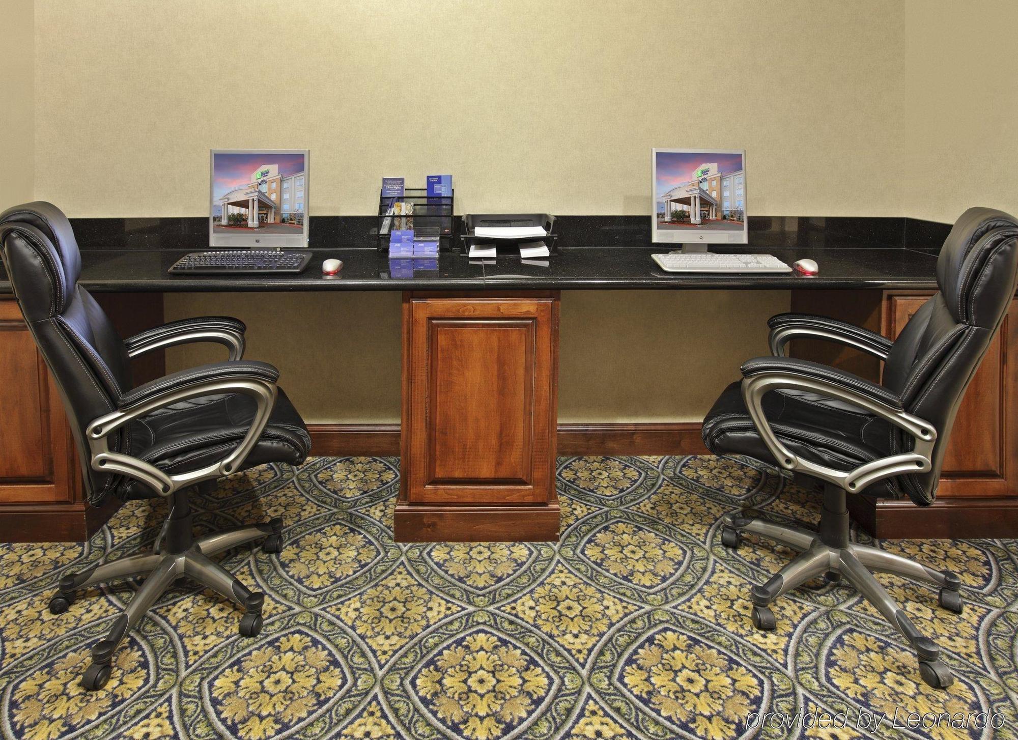 Holiday Inn Express Hotel & Suites Sherman Highway 75 By Ihg Facilidades foto